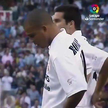 不知道什么叫磨合期！经典回顾：大罗皇马首秀梅开二度！